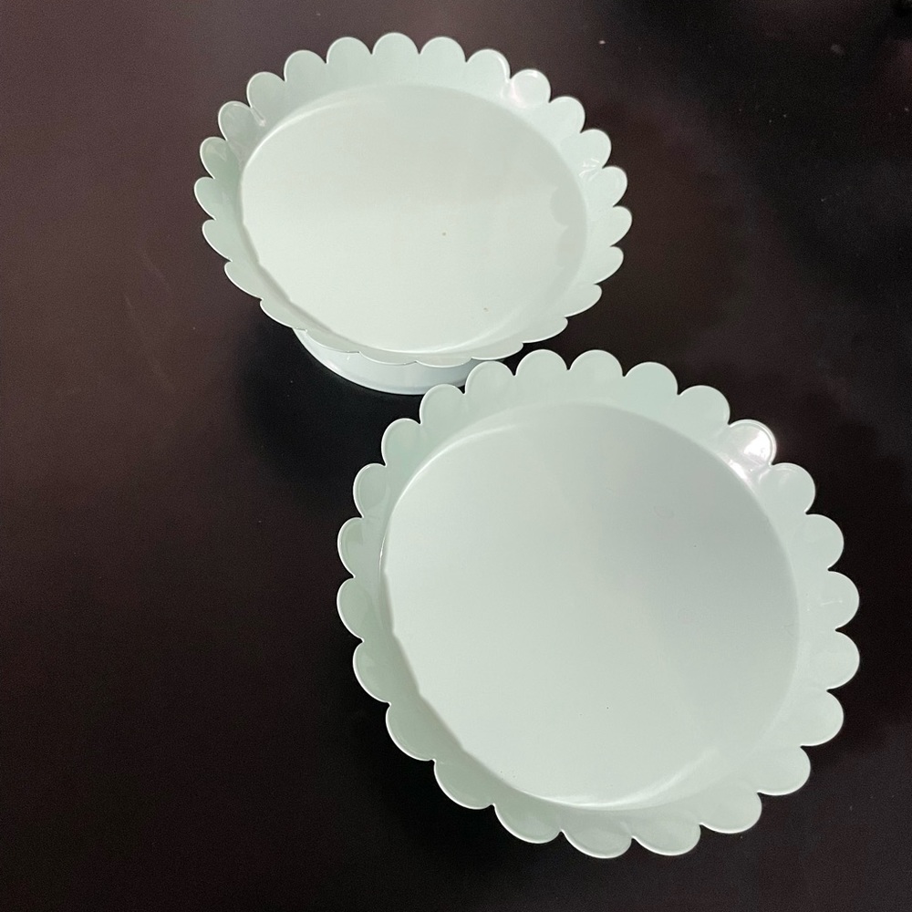 A pair of trays